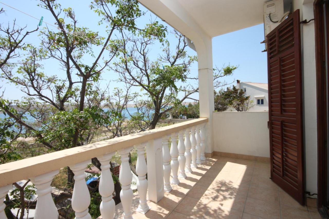 Apartments By The Sea Kustici, Pag - 6355 Kustići Exterior foto